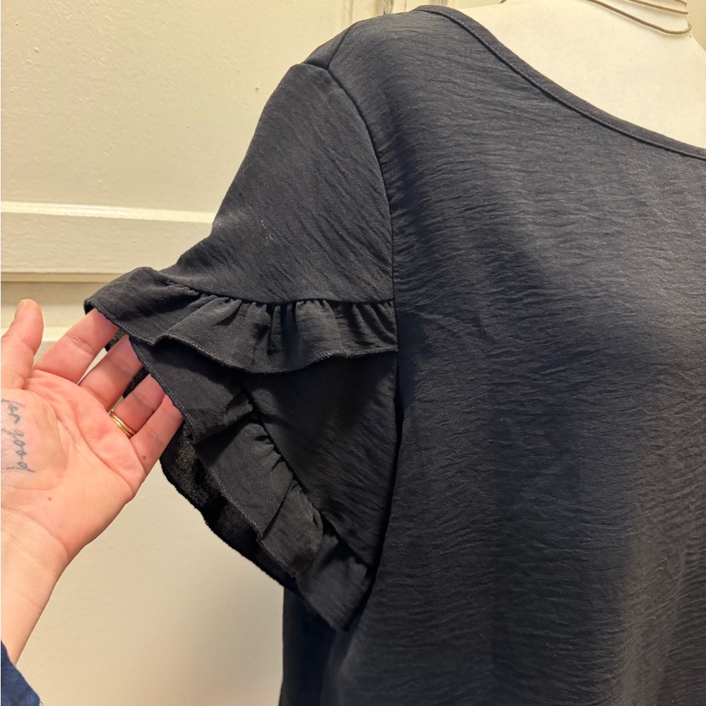 Chic Black Ruffle Sleeve Blouse - Picture 2 of 6